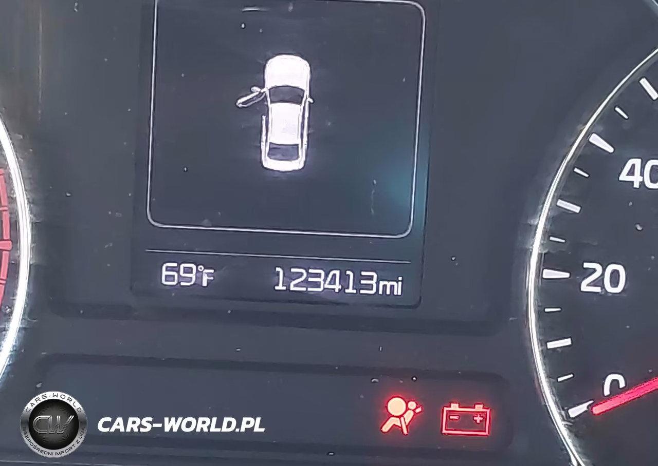 2017 Kia Forte Lx VIN:3KPFL4A71HE075653 - 16
