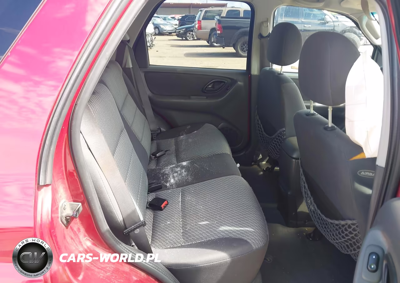 2004 Ford Escape Xlt VIN:1FMCU93134KA54960 - 8