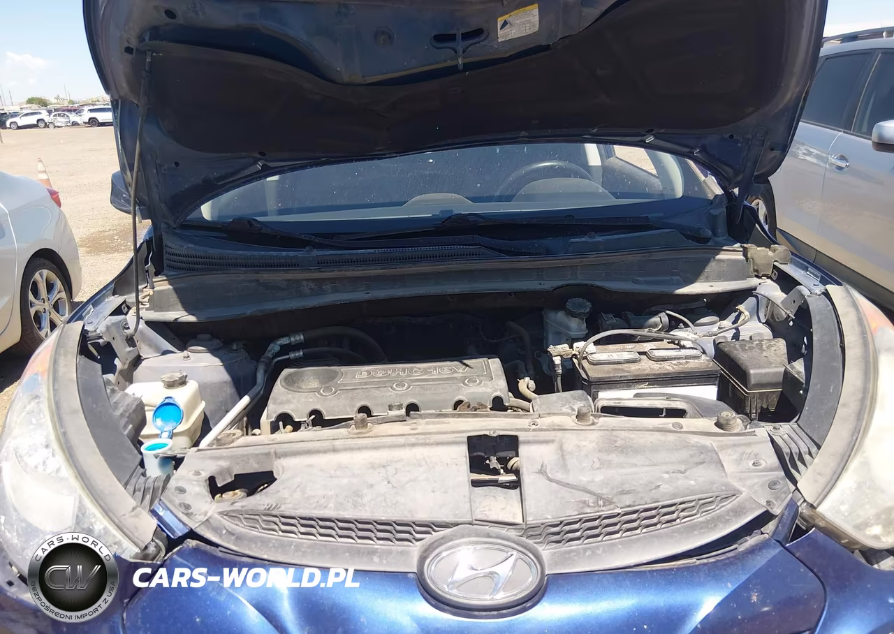 2011 Hyundai Tucson Gls VIN:KM8JU3AC0BU239106 - 10