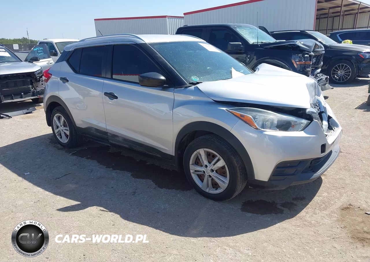 2018 Nissan Kicks S