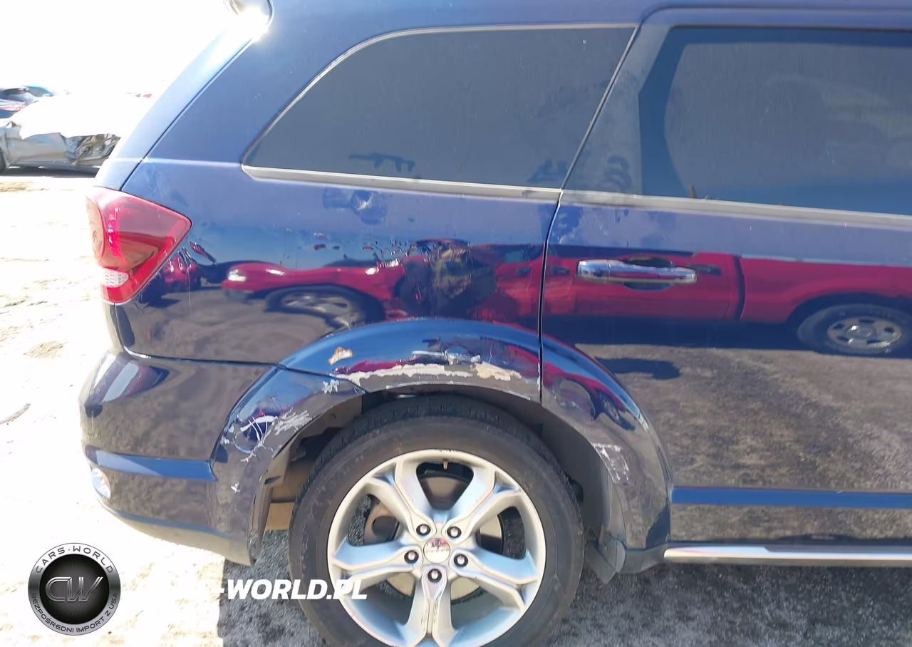 2017 Dodge Journey Crossroad VIN:3C4PDCGB2HT501837 - 6