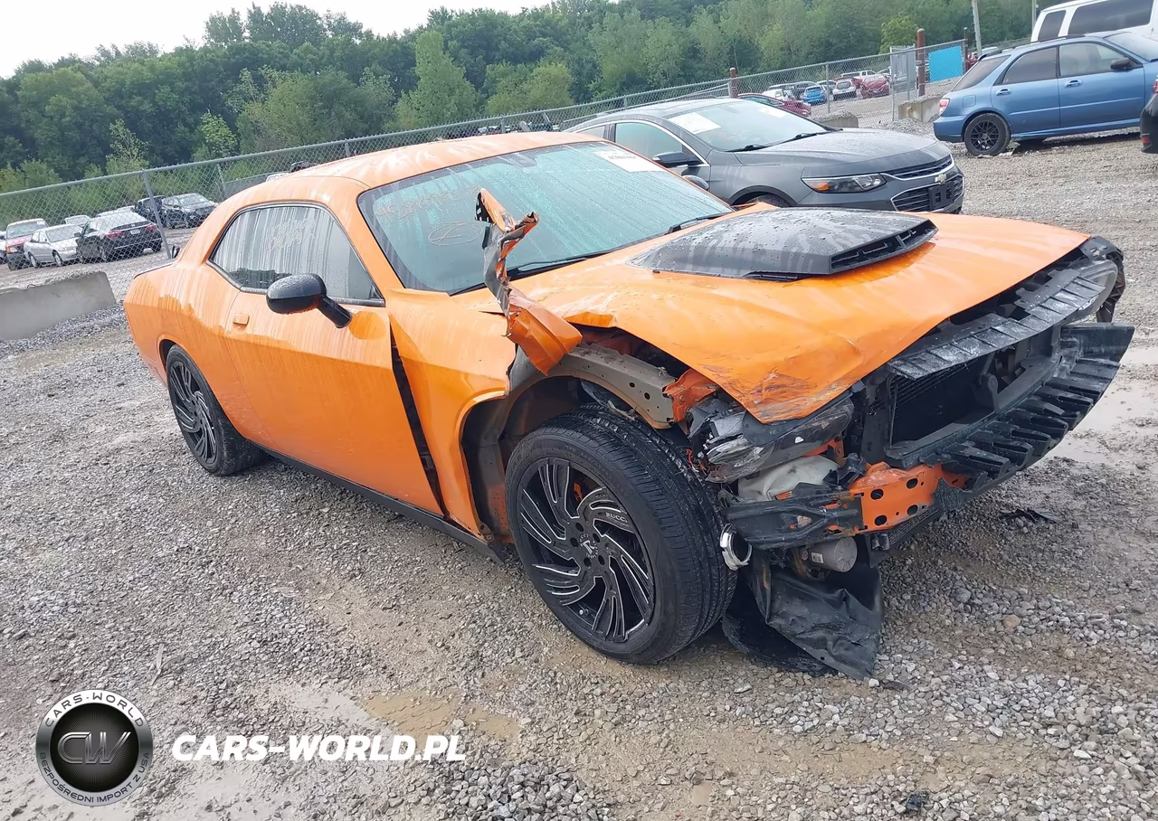 2014 Dodge Challenger R-T – zdjęcie 1 z 17