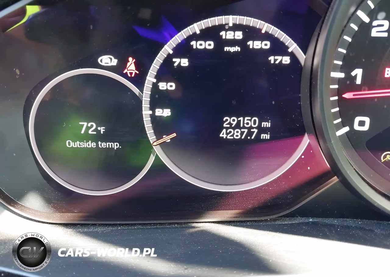 2022 Porsche Cayenne Coupe Platinum Edition VIN:WP1BA2AY9NDA48133 - 15