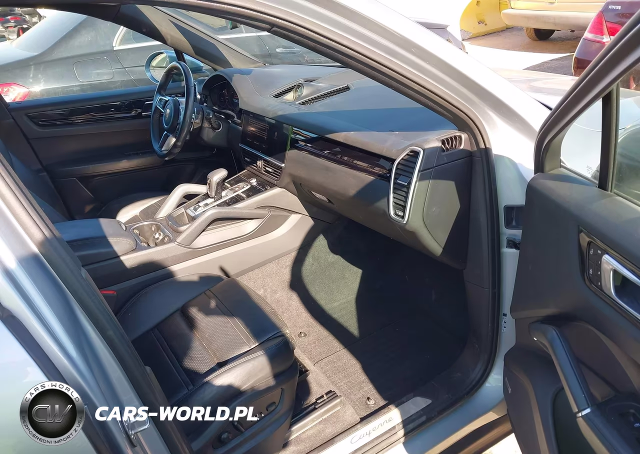 2022 Porsche Cayenne Coupe Platinum Edition VIN:WP1BA2AY9NDA48133 - 5