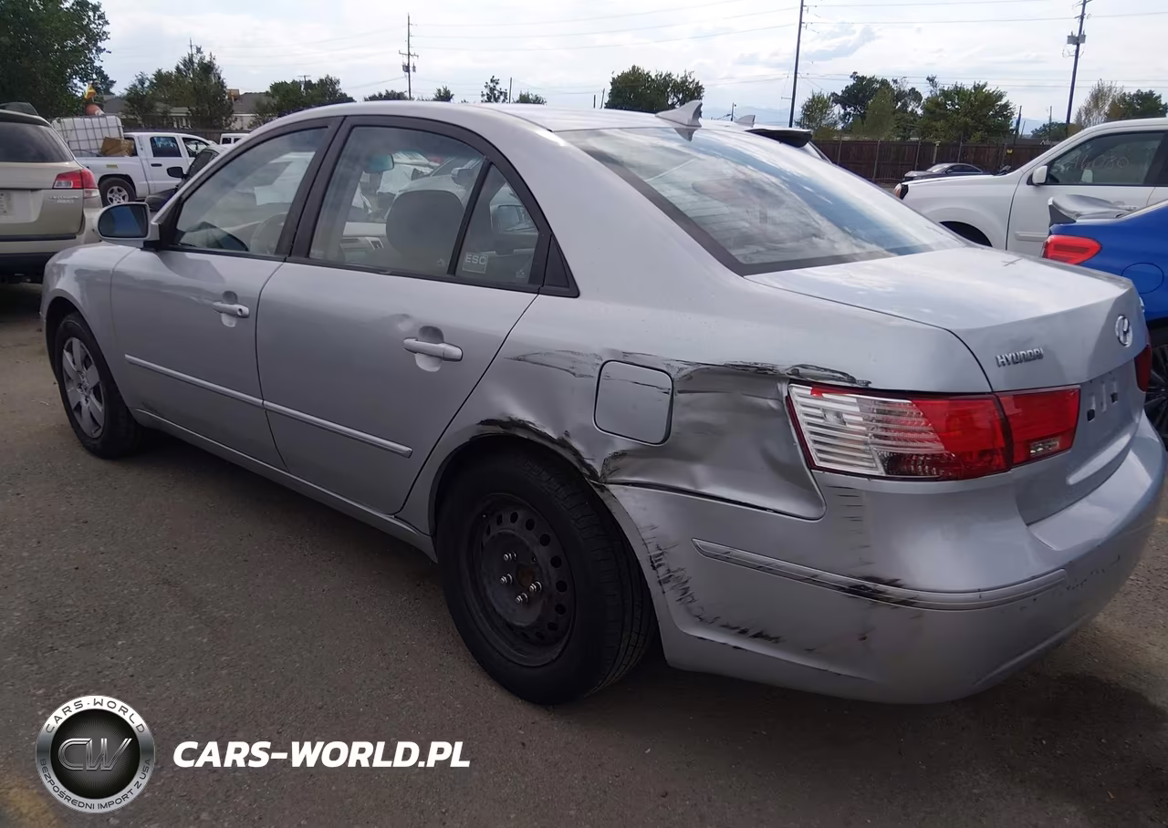 2010 Hyundai Sonata Gls VIN:5NPET4AC5AH590679 - 3
