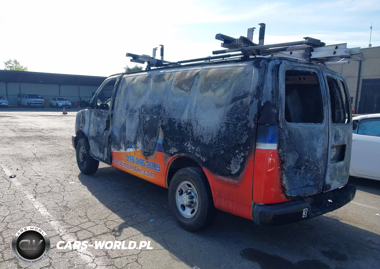2020 Chevrolet Express Cargo Rwd 2500 Regular Wheelbase Wt VIN:1GCWGAFP6L1275113 - 3
