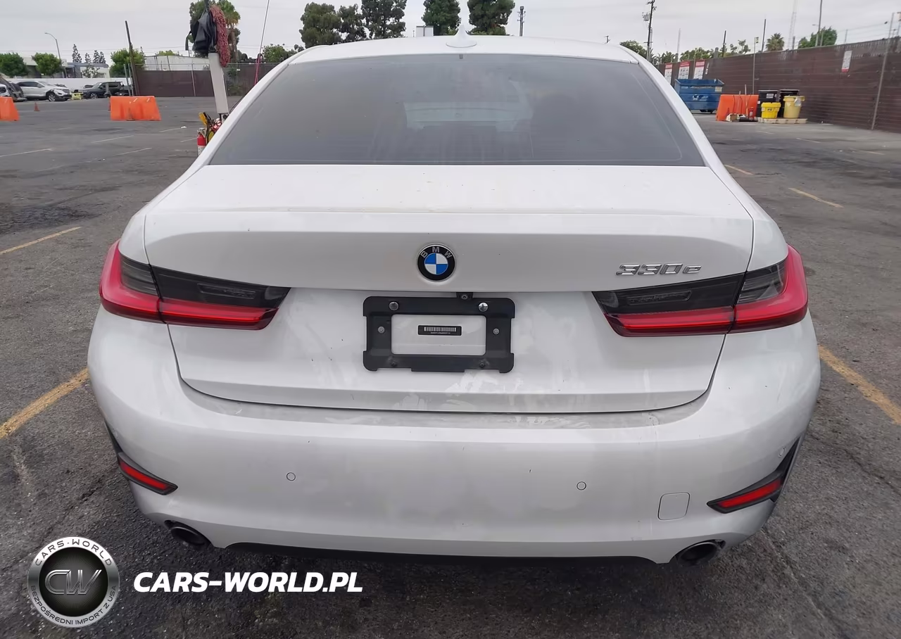 2021 BMW 330E VIN:3MW5P7J0XM8B55110 - 16