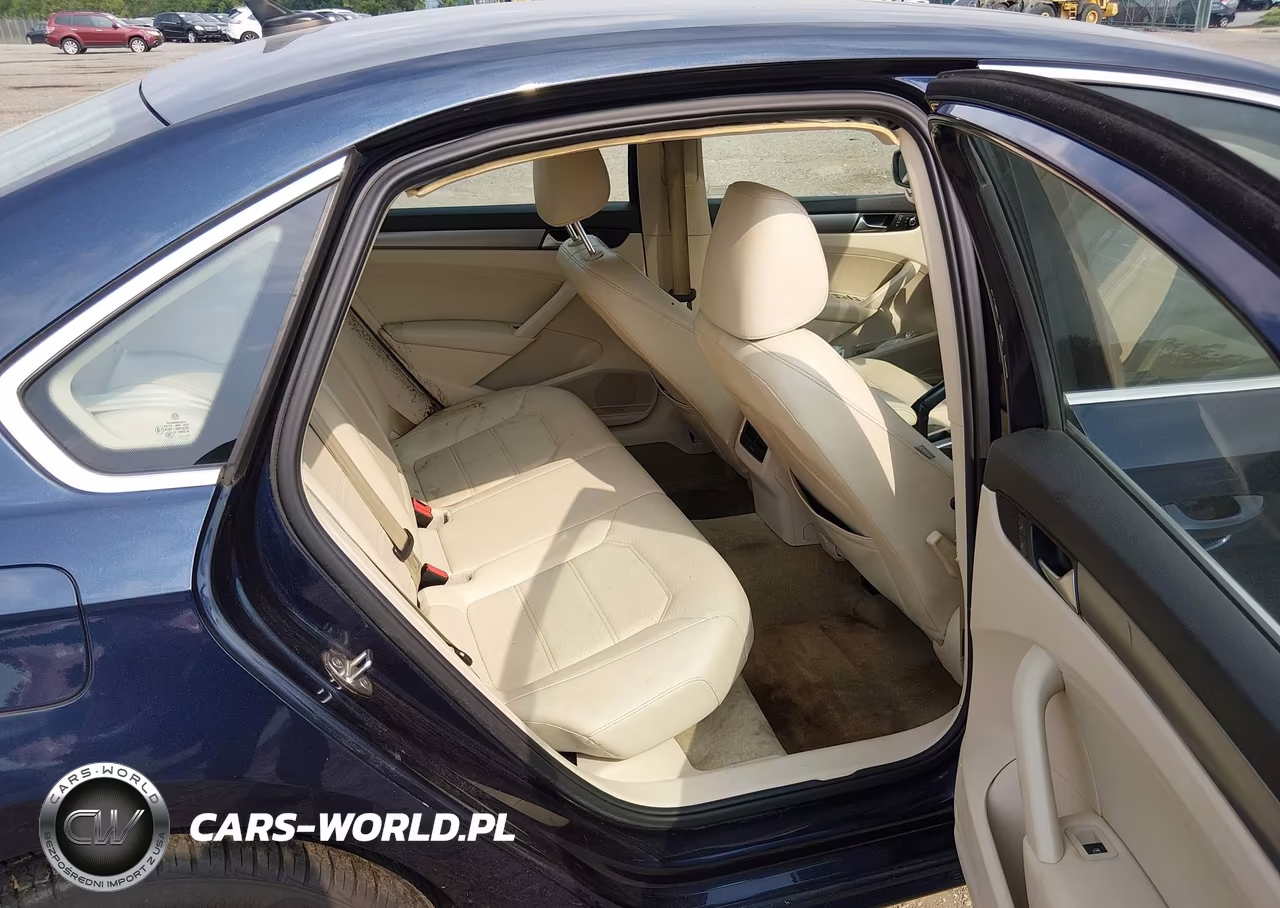 2015 Volkswagen Passat 2.0L Tdi Se VIN:1VWBV7A39FC079040 - 8