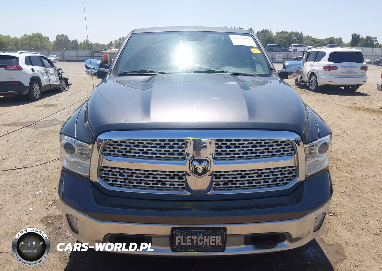 2017 Ram 1500 Laramie 4X4 5'7 Box VIN:1C6RR7NT8HS842990 - 12