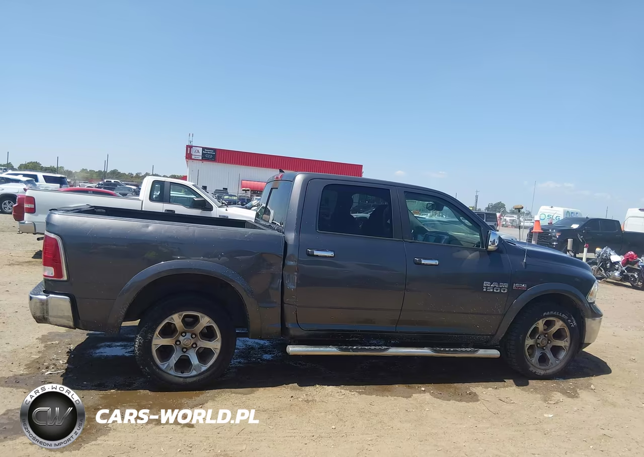 2017 Ram 1500 Laramie 4X4 5'7 Box VIN:1C6RR7NT8HS842990 - 13