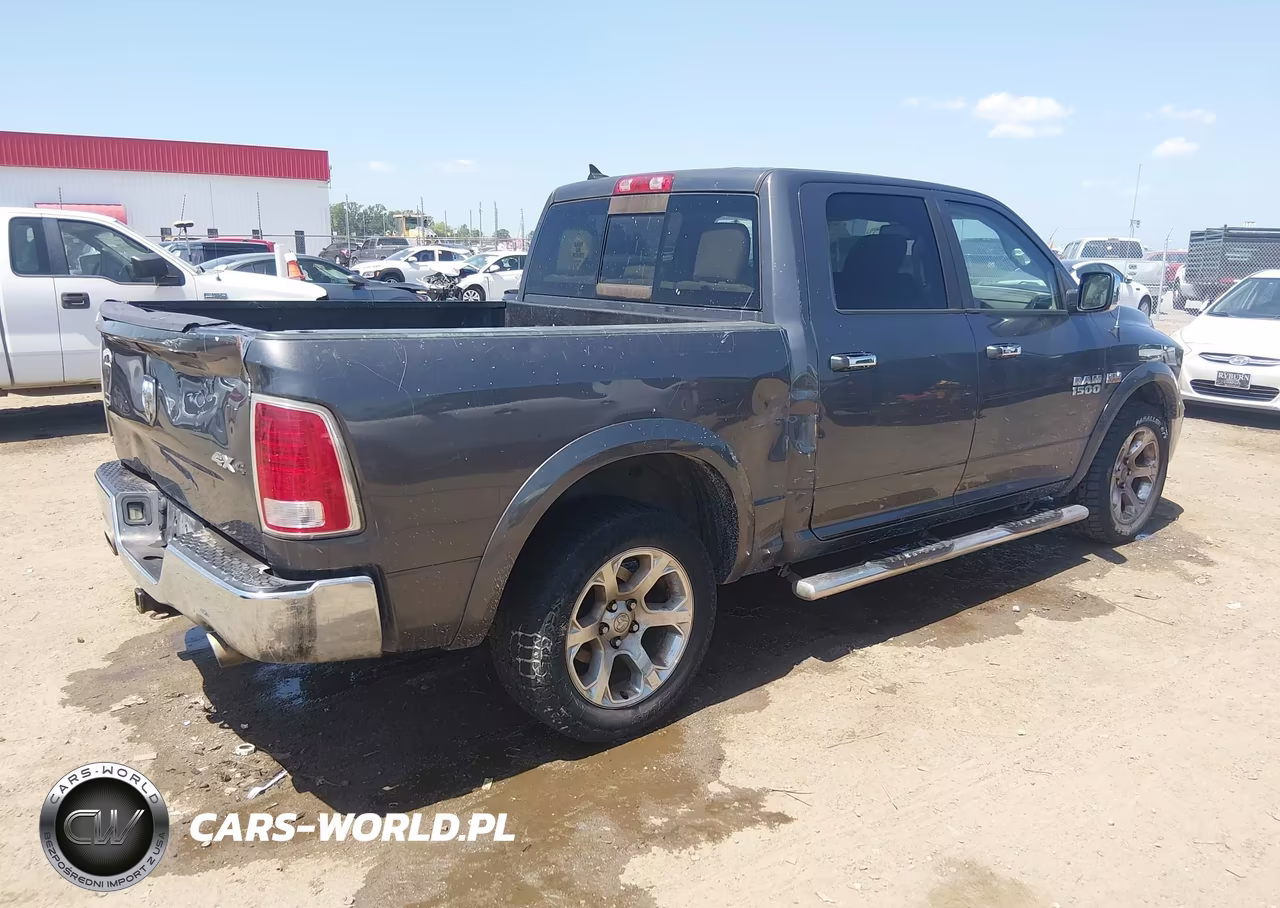 2017 Ram 1500 Laramie 4X4 5'7 Box VIN:1C6RR7NT8HS842990 - 4