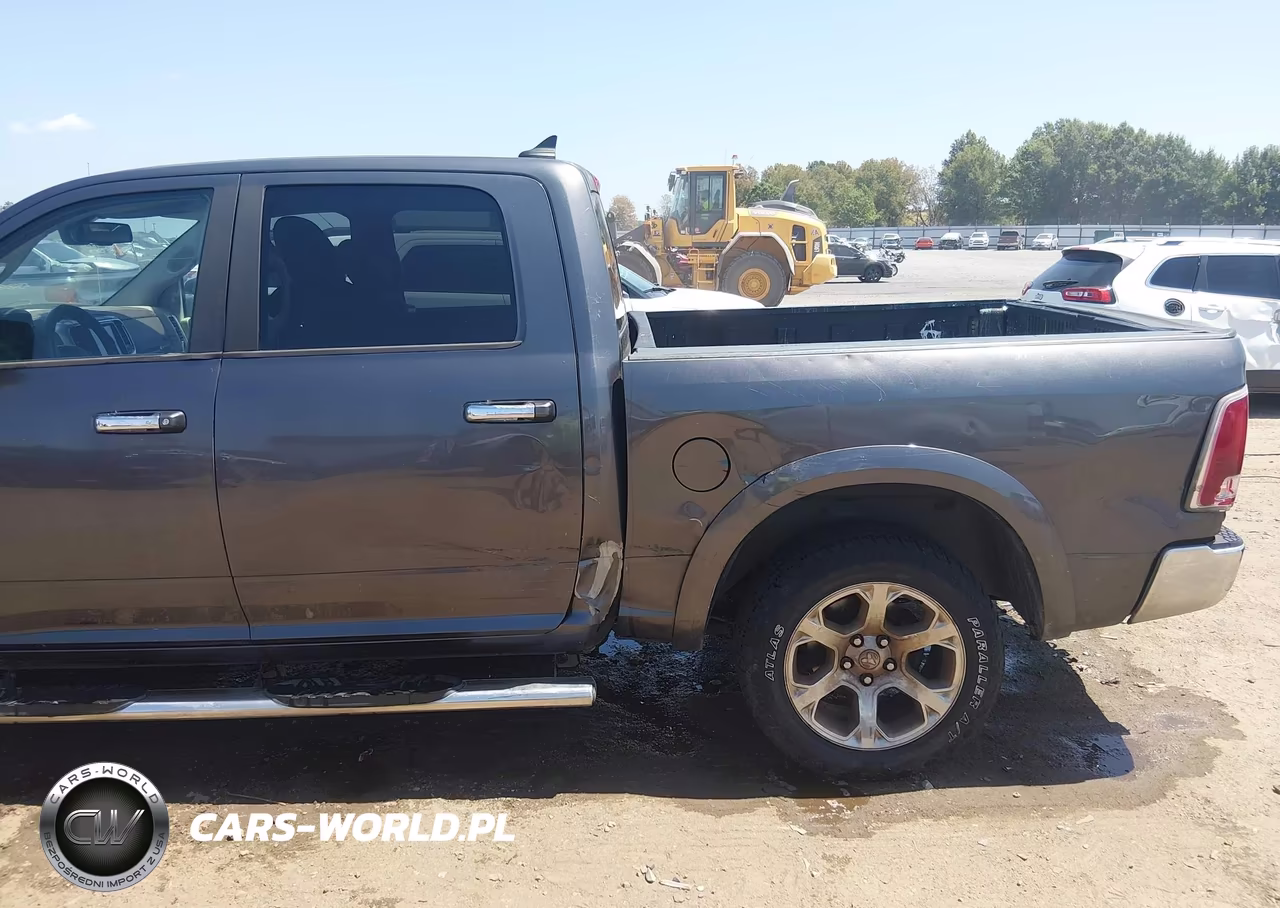 2017 Ram 1500 Laramie 4X4 5'7 Box VIN:1C6RR7NT8HS842990 - 6