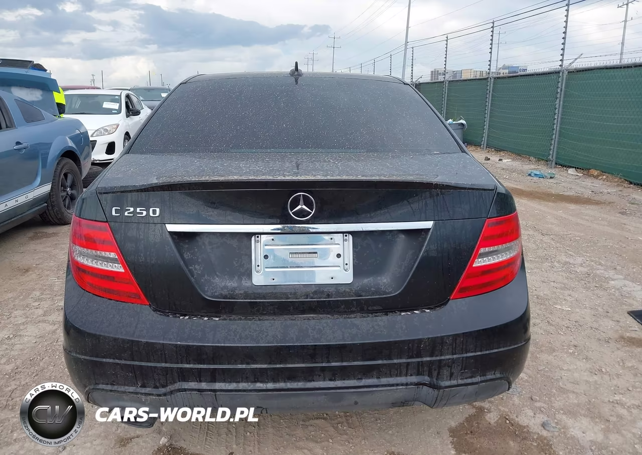2013 Mercedes-Benz C 250 Sport VIN:WDDGF4HB5DR269869 - 16