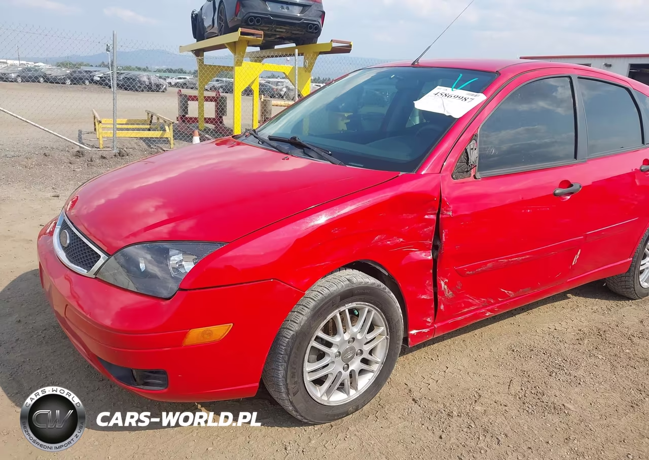 2005 Ford Focus Zx5 VIN:3FAFP37NX5R141843 - 6