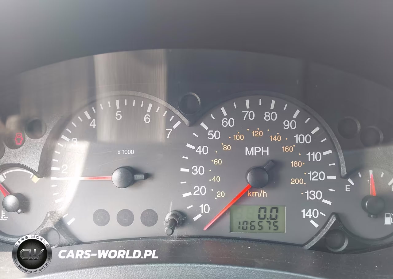 2005 Ford Focus Zx5 VIN:3FAFP37NX5R141843 - 7