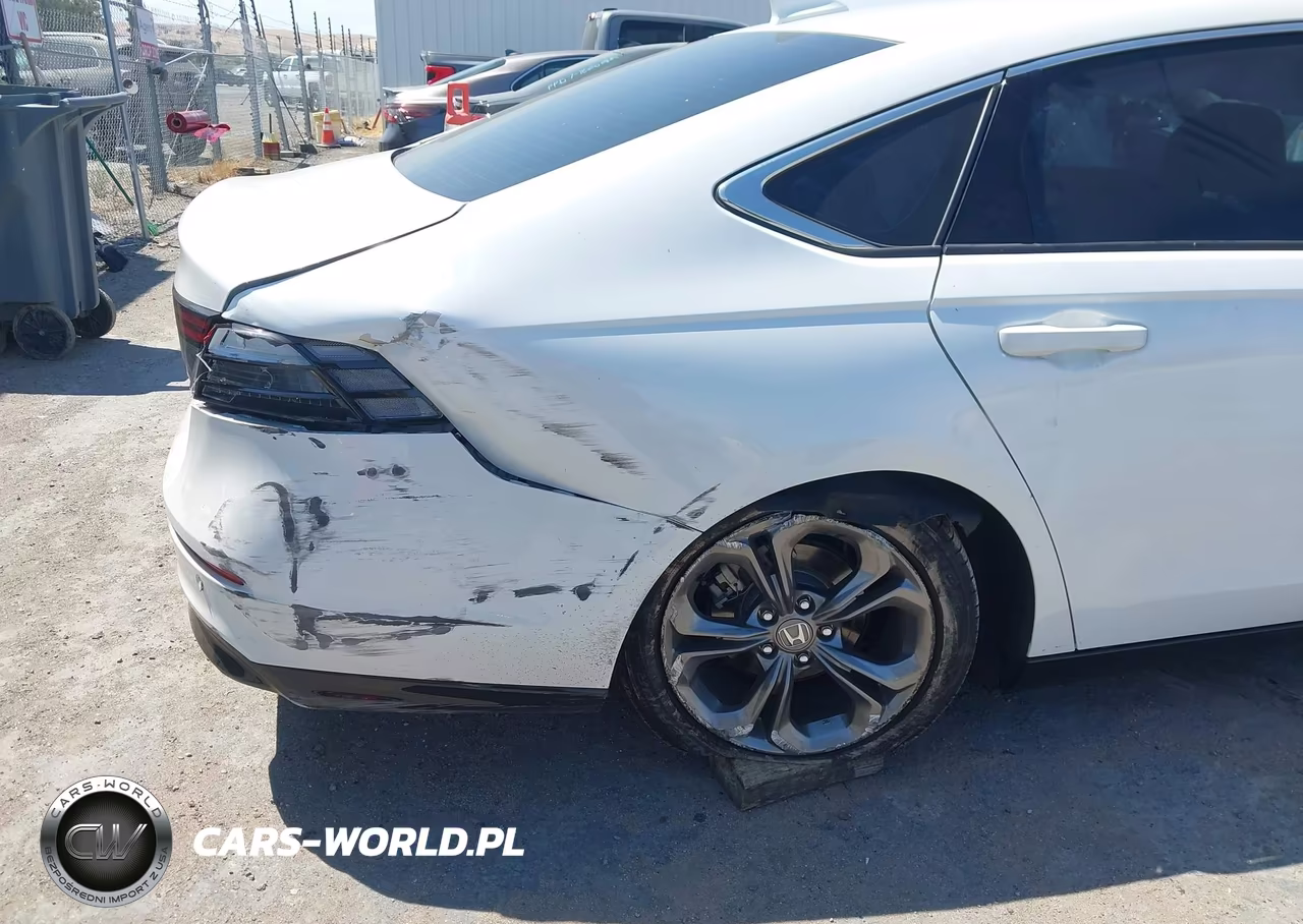2023 Honda Accord Hybrid Ex-L VIN:1HGCY2F6XPA012093 - 16