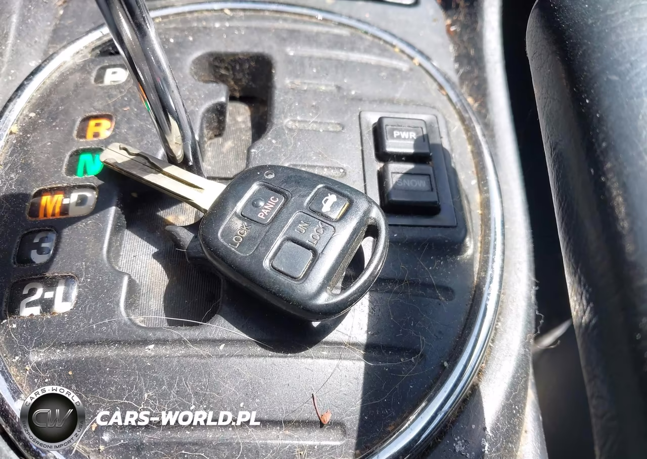 2005 Lexus Is 300 VIN:JTHBD192450100826 - 11