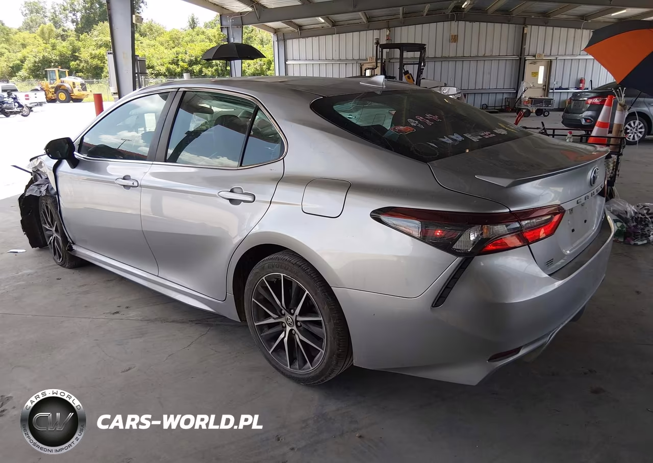 2021 Toyota Camry Se-Se Night Shade VIN:4T1G11AK6MU596999 - 3