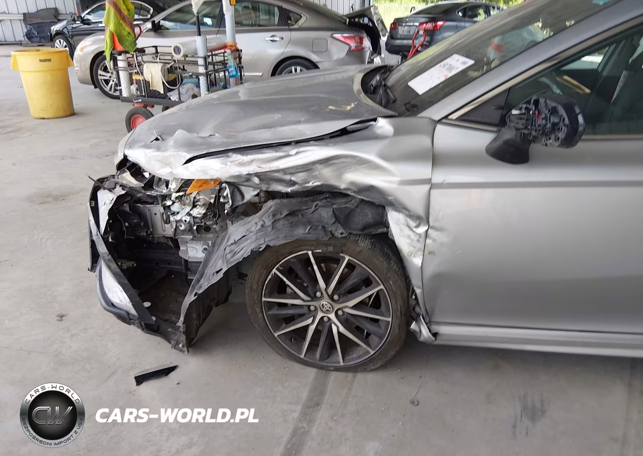 2021 Toyota Camry Se-Se Night Shade VIN:4T1G11AK6MU596999 - 6