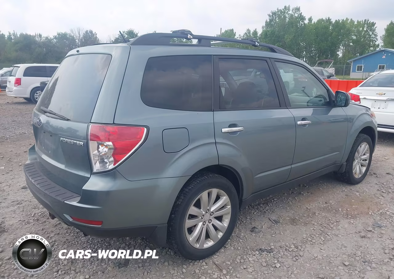 2011 Subaru Forester 2.5X Premium VIN:JF2SHBDC2BH728507 - 4