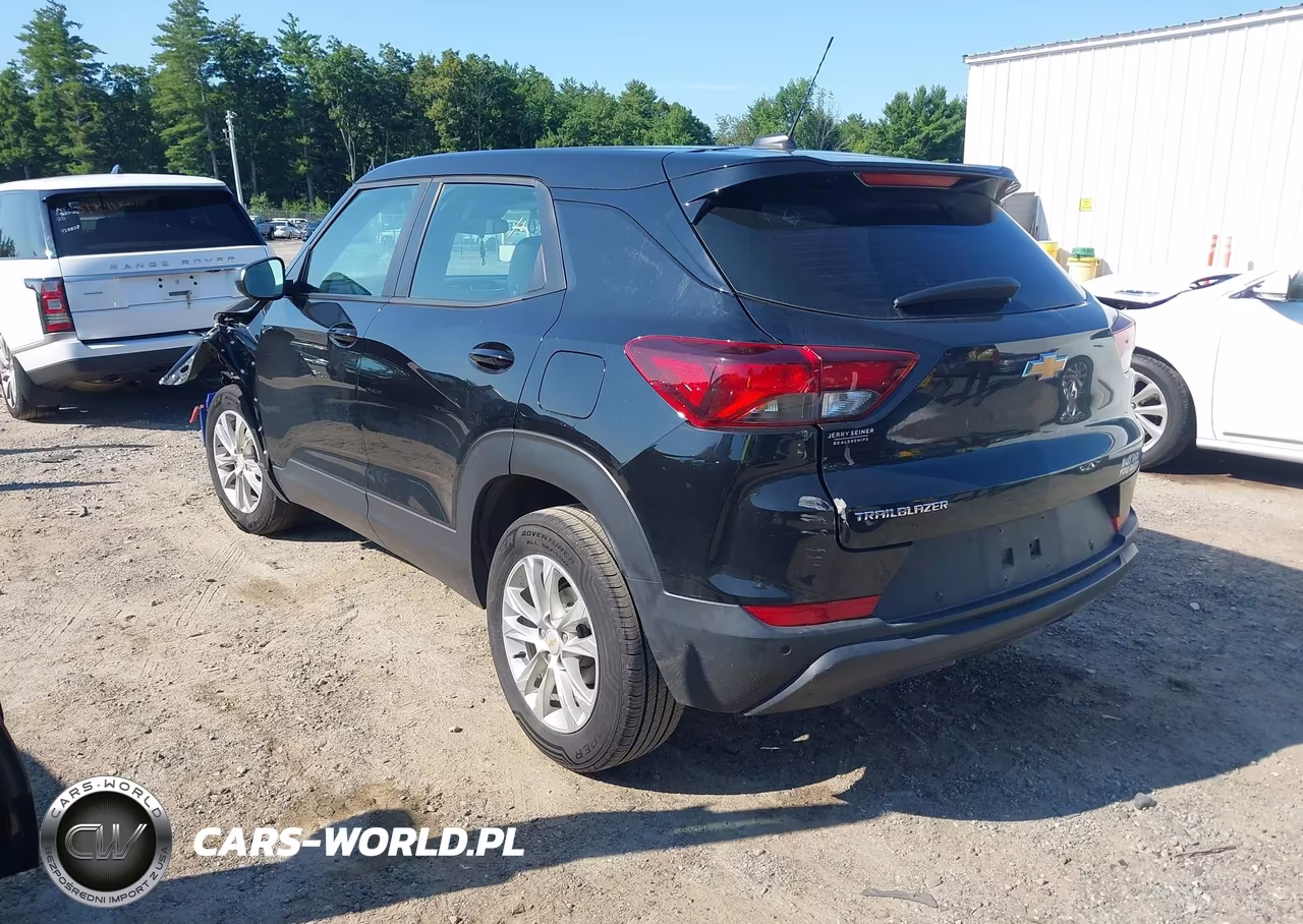 2021 Chevrolet Trailblazer Fwd Ls VIN:KL79MMS22MB105843 - 3