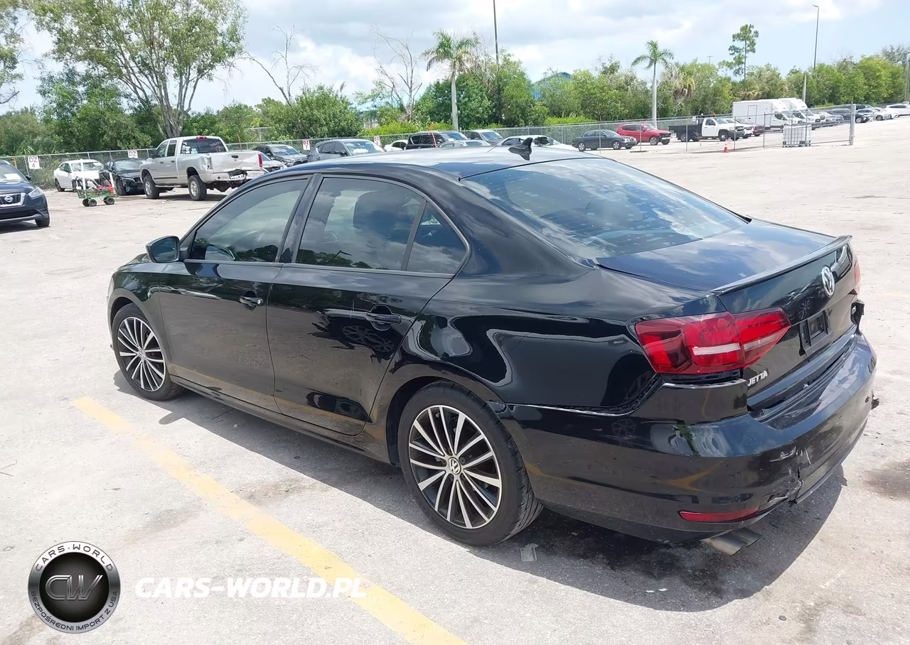 2016 Volkswagen Jetta 1.8T Sport VIN:3VWD17AJ4GM218283 - 3