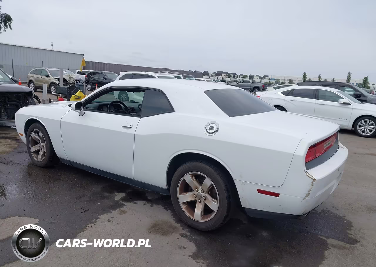 2014 Dodge Challenger Sxt VIN:2C3CDYAG1EH294575 - 3