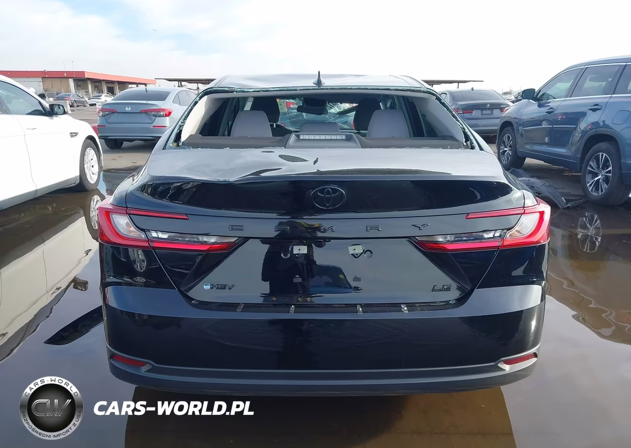 2026 Toyota Camry Le VIN:4T1DAACKXTU684811 - 16