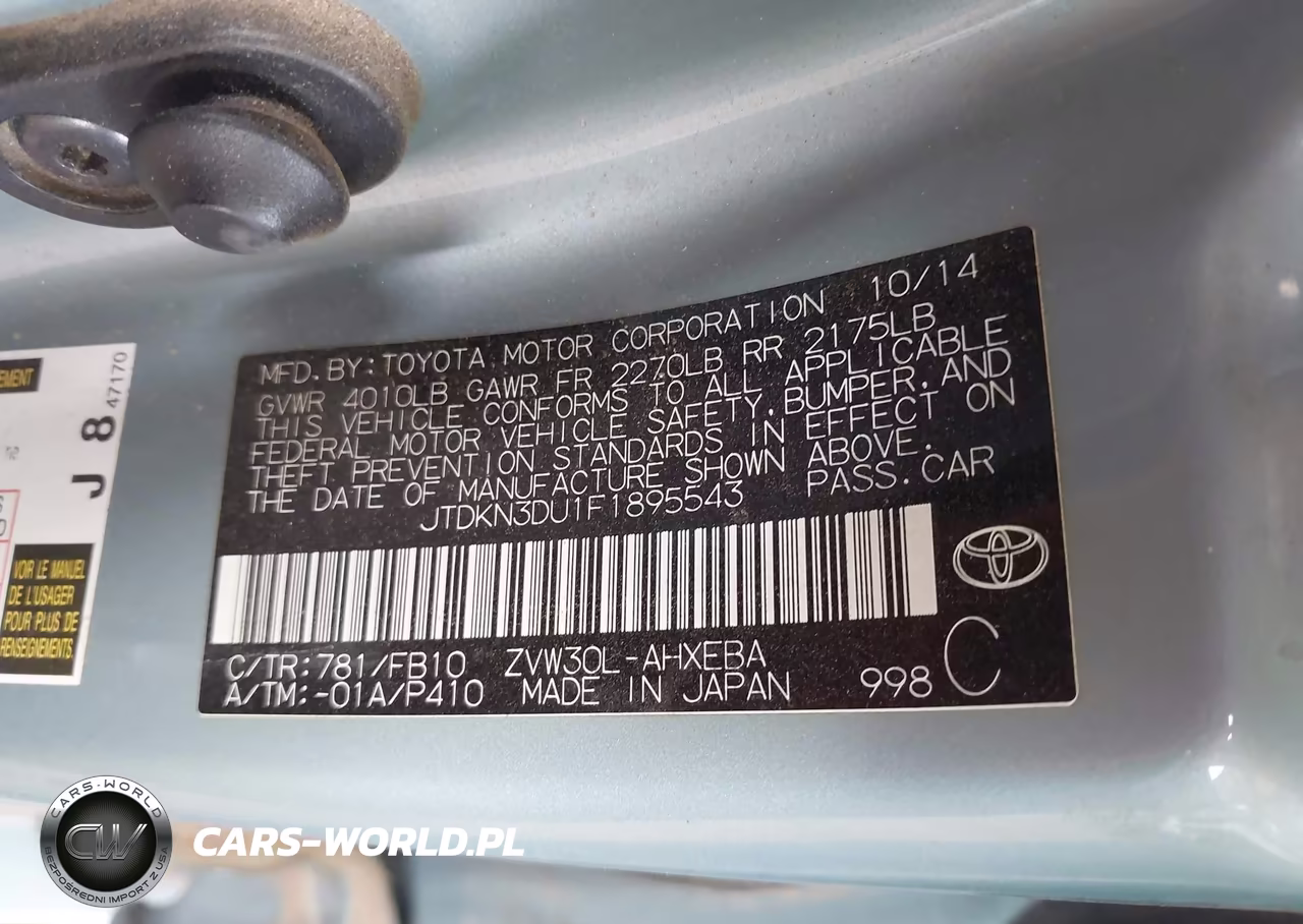 2015 Toyota Prius Two VIN:JTDKN3DU1F1895543 - 9