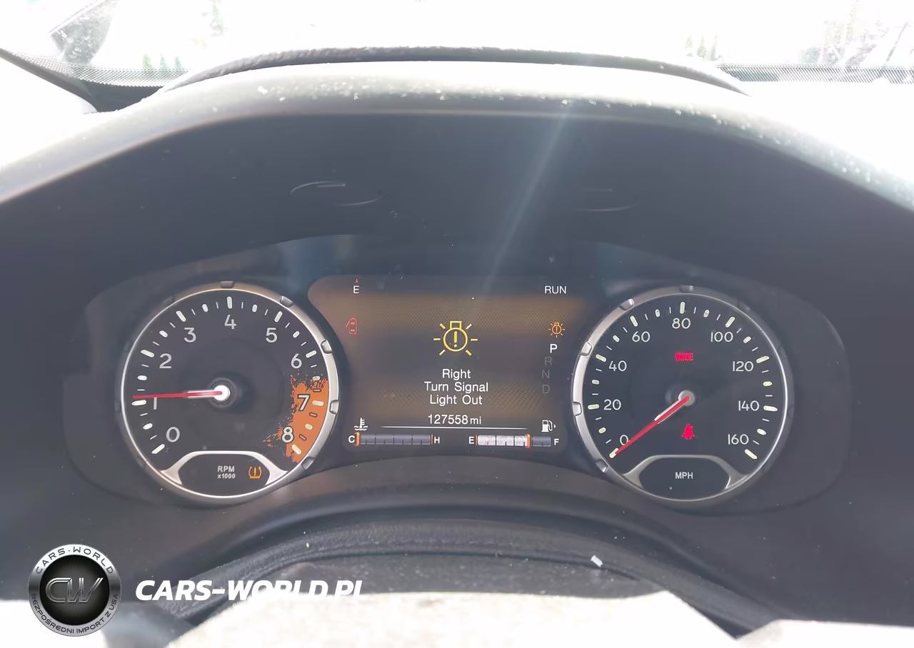 2016 Jeep Renegade Limited VIN:ZACCJBDT1GPD16862 - 7