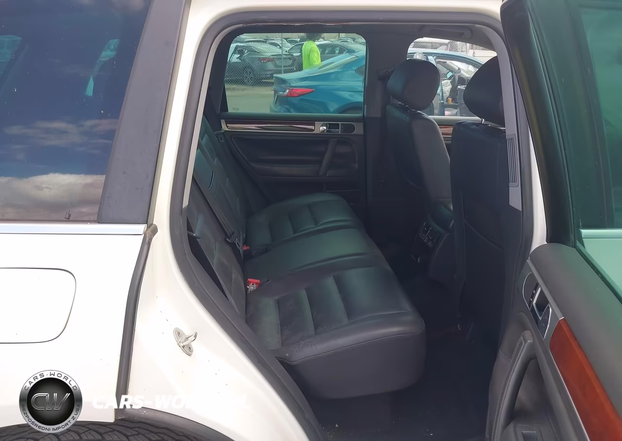 2006 Volkswagen Touareg V6 VIN:WVGZG77L96D013385 - 8