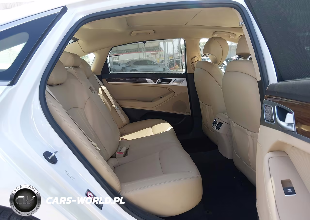 2018 Genesis G80 3.8 VIN:KMHGN4JE1JU238785 - 8