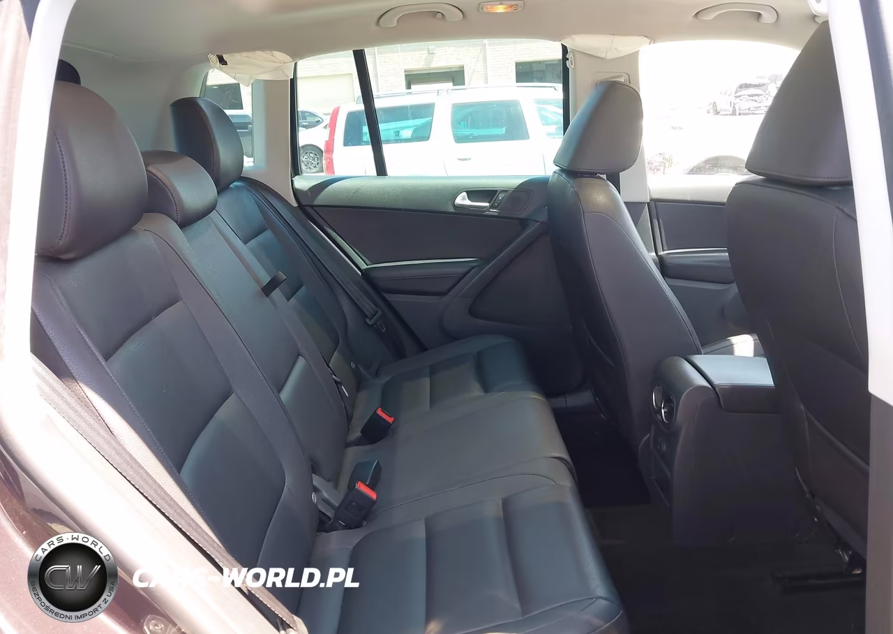 2016 Volkswagen Tiguan Se VIN:WVGAV7AX6GW521219 - 8