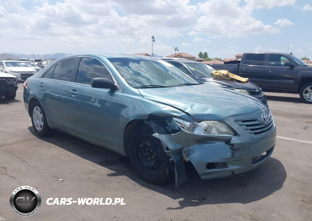 2009 Toyota Camry Le – zdjęcie 1 z 16