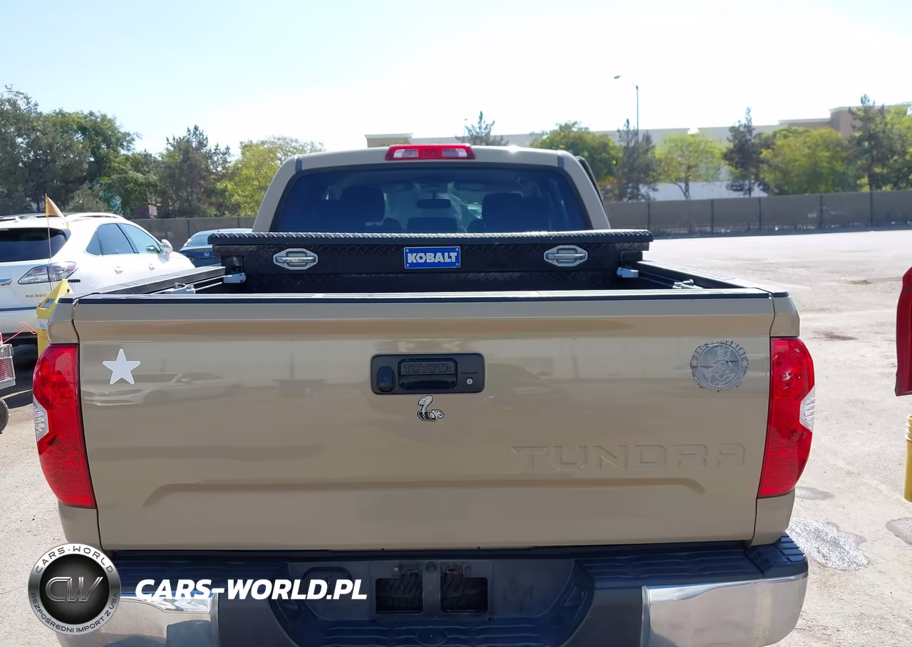 2017 Toyota Tundra Sr5 5.7L V8 VIN:5TFEY5F18HX226009 - 16