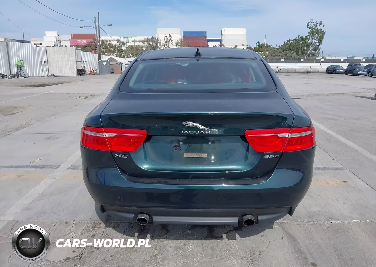 2017 Jaguar Xe 35T Prestige VIN:SAJAE4BV3HA975458 - 17