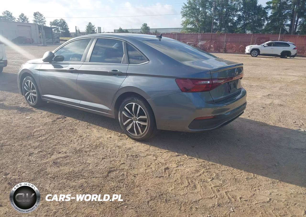 2025 Volkswagen Jetta 1.5T Se VIN:3VW7X7BU8SM013840 - 3