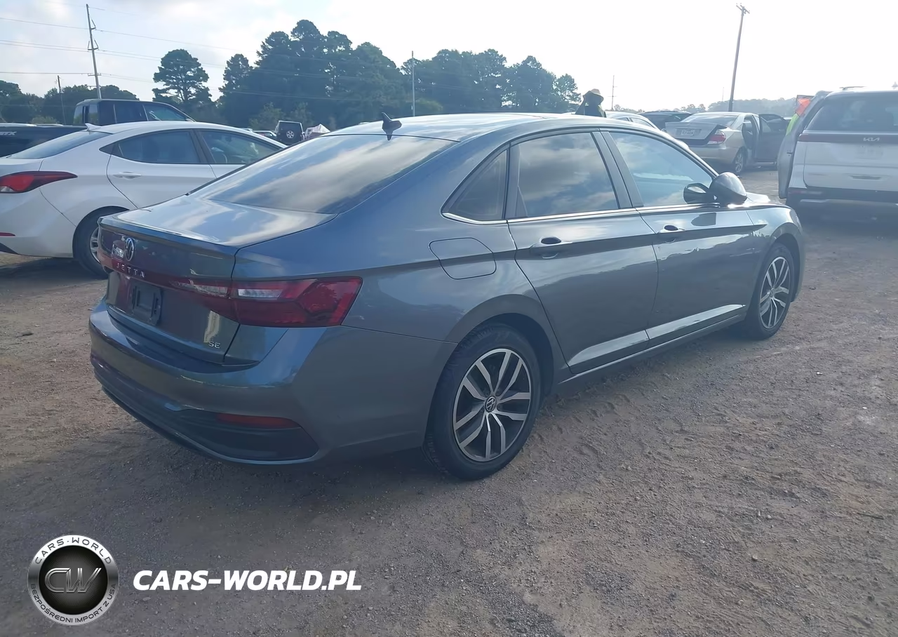 2025 Volkswagen Jetta 1.5T Se VIN:3VW7X7BU8SM013840 - 4