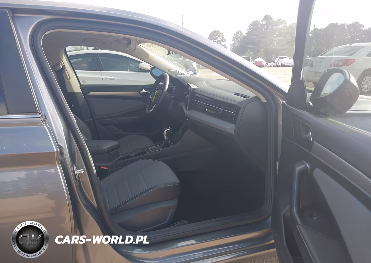2025 Volkswagen Jetta 1.5T Se VIN:3VW7X7BU8SM013840 - 5