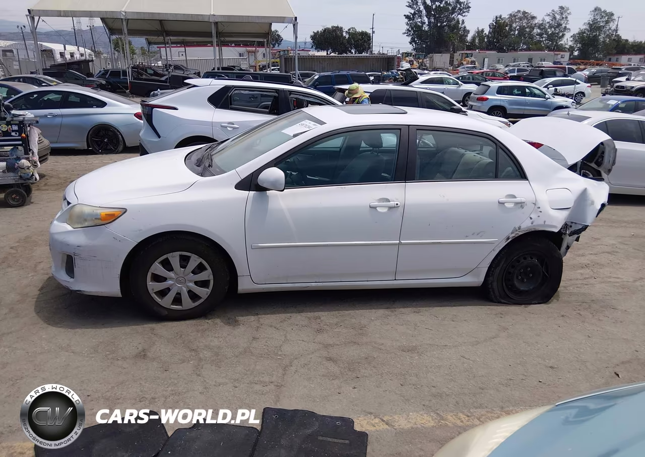 2011 Toyota Corolla Le VIN:2T1BU4EE8BC690615 - 14