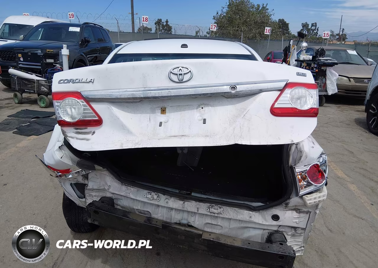 2011 Toyota Corolla Le VIN:2T1BU4EE8BC690615 - 16