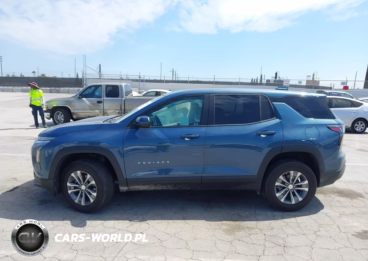 2026 Chevrolet Equinox Fwd Lt VIN:3GNAXHEG5TL356172 - 14