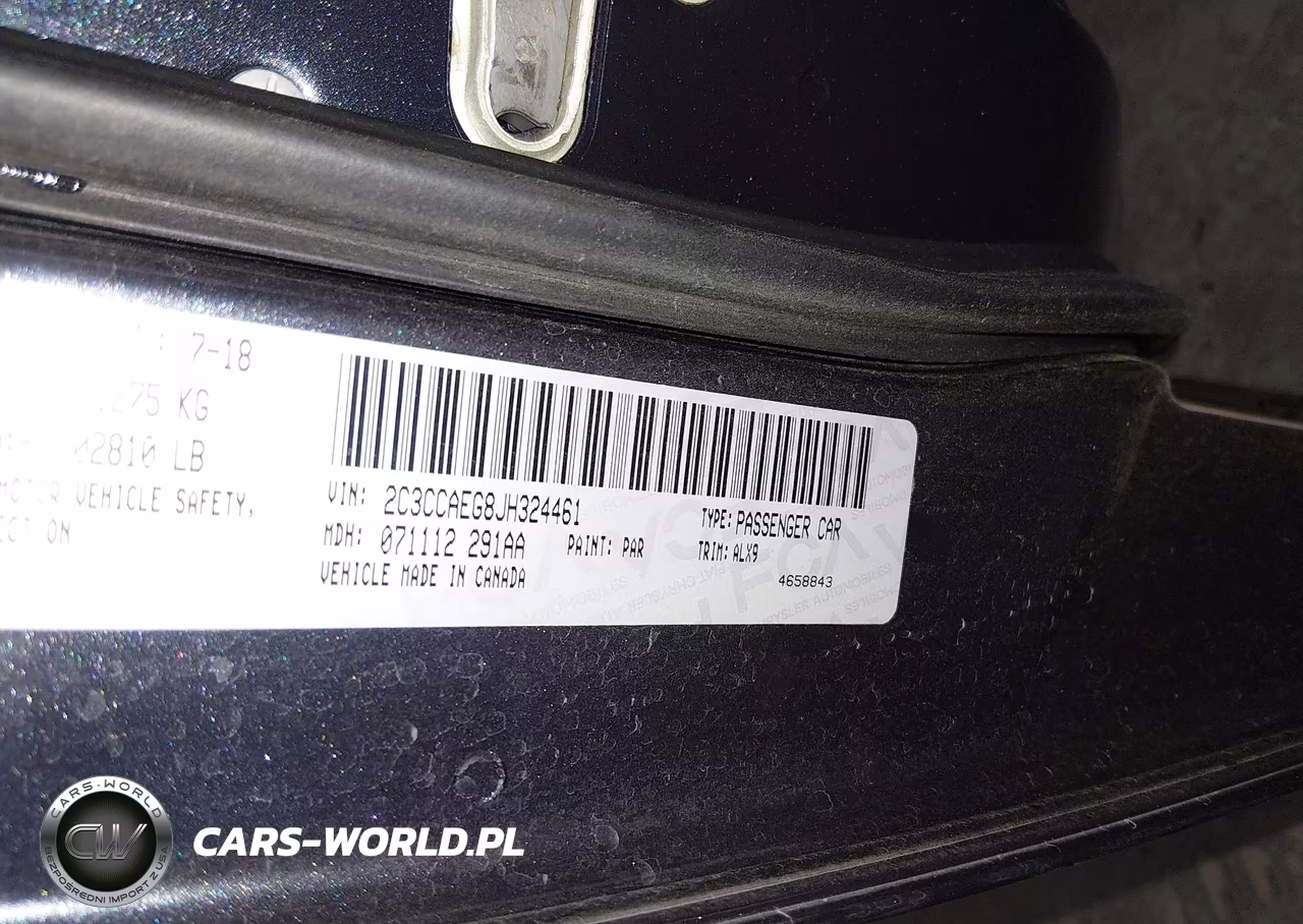 2018 Chrysler 300 Limited VIN:2C3CCAEG8JH324461 - 9