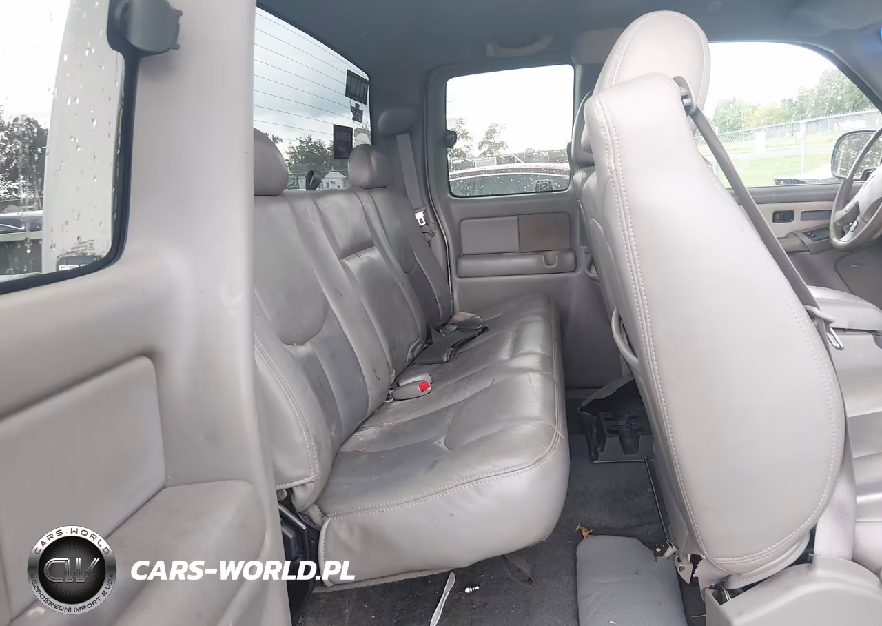 2003 GMC Sierra 1500 Denali VIN:2GTFK69U331168141 - 8