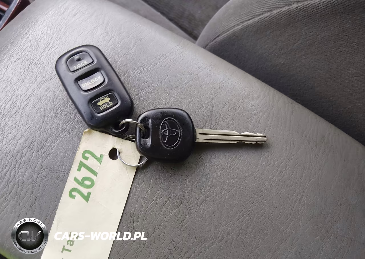 2005 Toyota Camry Xle VIN:4T1BE30K85U958621 - 11