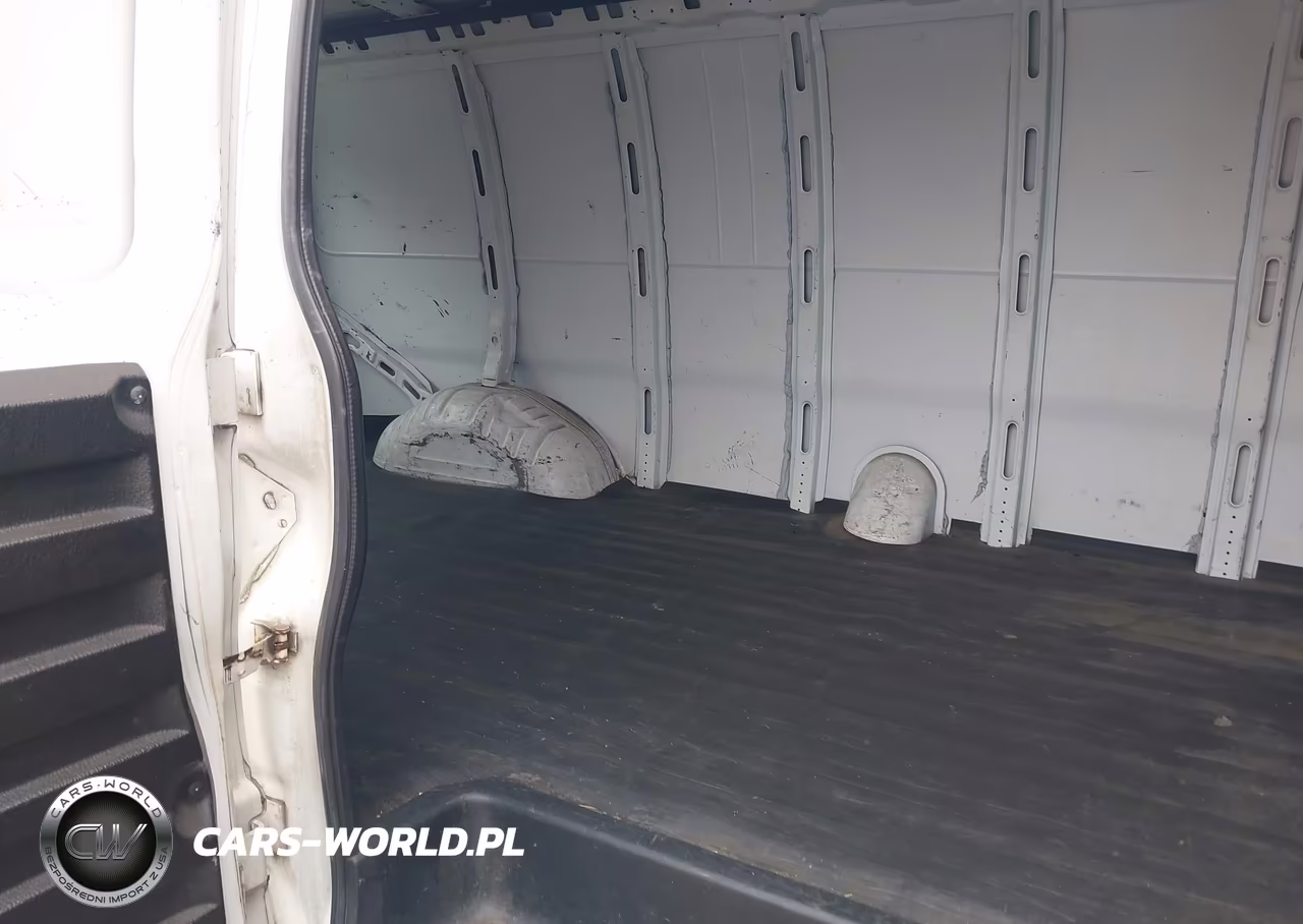 2014 Chevrolet Express 2500 Work Van VIN:1GCWGGCAXE1212036 - 8