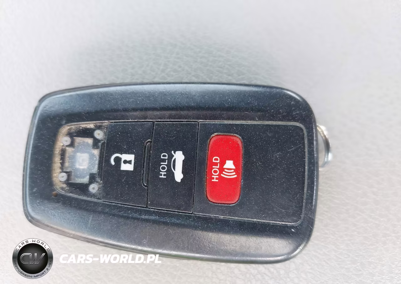 2018 Toyota Camry Hybrid Le VIN:4T1B31HK6JU503520 - 11