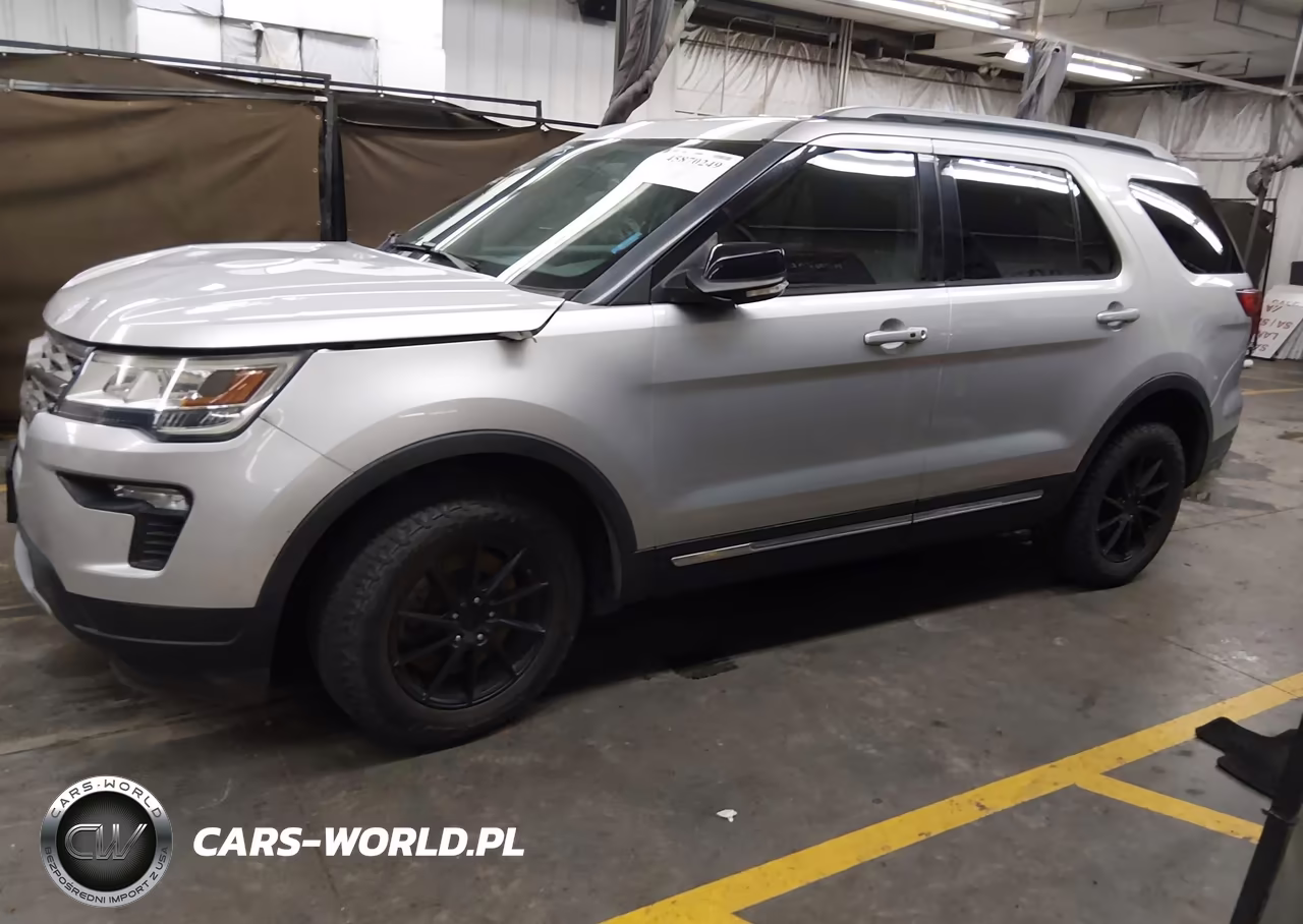2018 Ford Explorer Xlt VIN:1FM5K8D81JGB91057 - 14