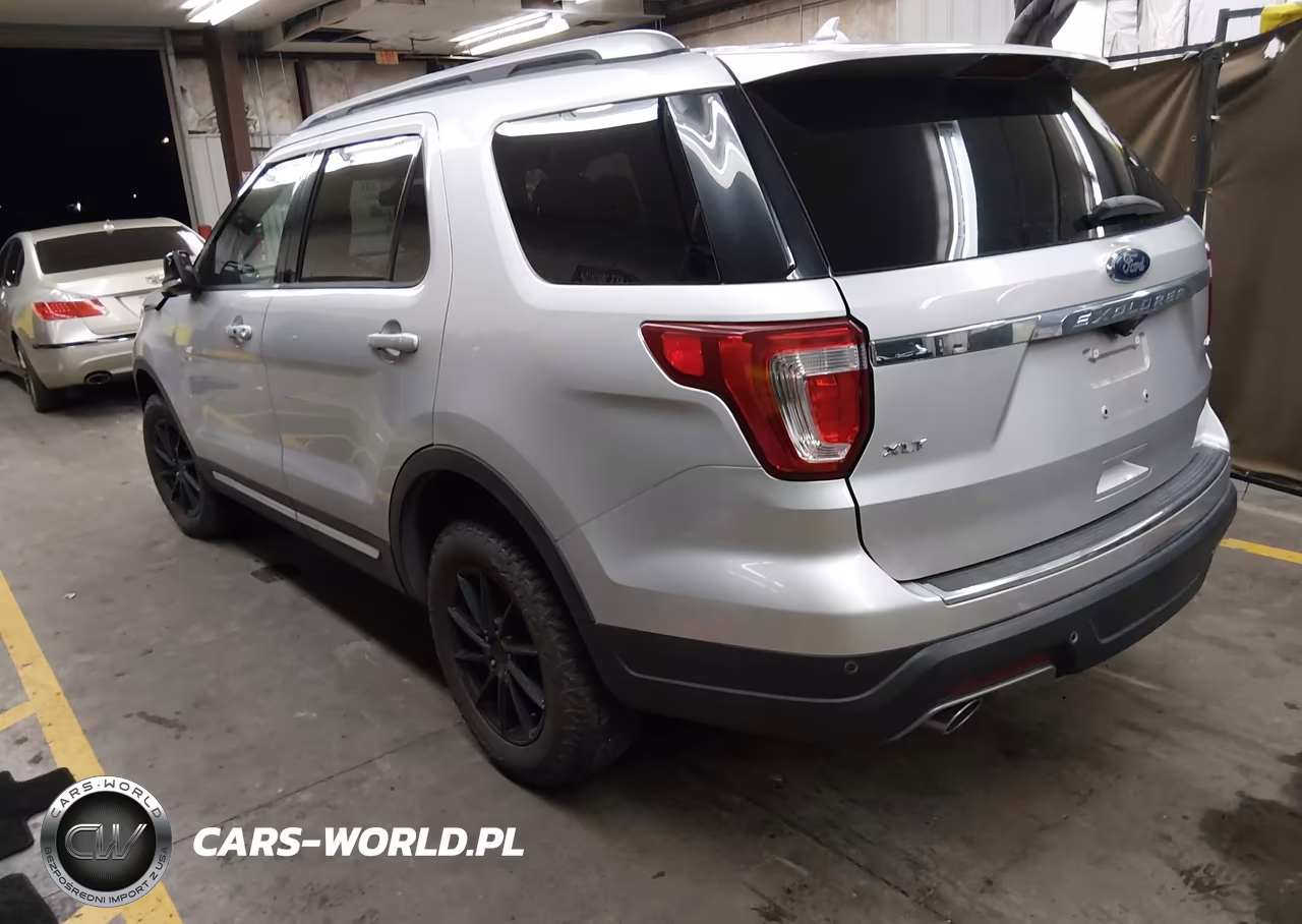 2018 Ford Explorer Xlt VIN:1FM5K8D81JGB91057 - 3