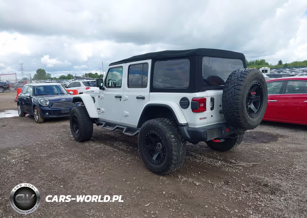 2018 Jeep Wrangler Unlimited Rubicon 4X4 VIN:1C4HJXFG4JW287659 - 3